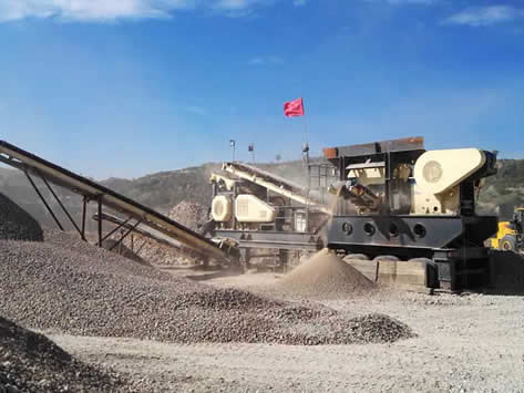 50t/h輪胎式移動(dòng)破碎站生產(chǎn)線